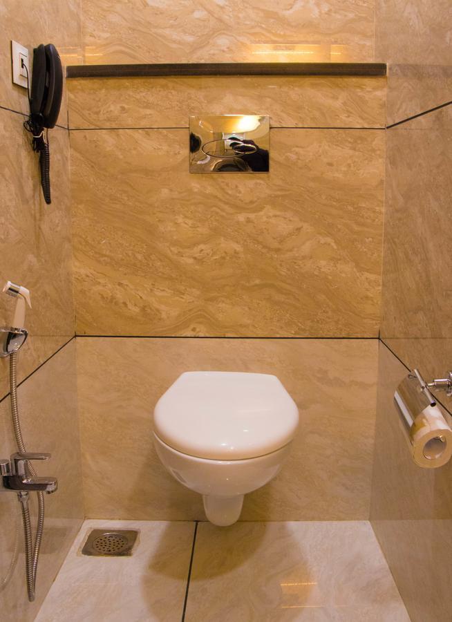 Regenta Central Indore Exterior foto