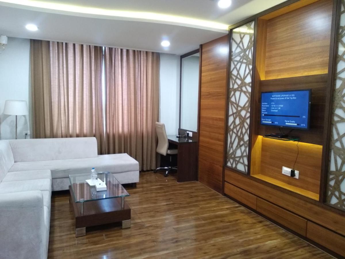 Regenta Central Indore Exterior foto